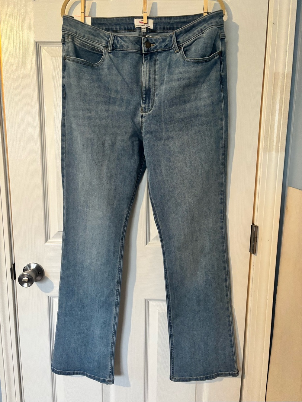 Wrangler Light Blue Women's Bootcut Jeans